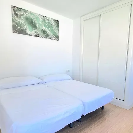 Apartment Privada Con Bano Y Jardin Privado